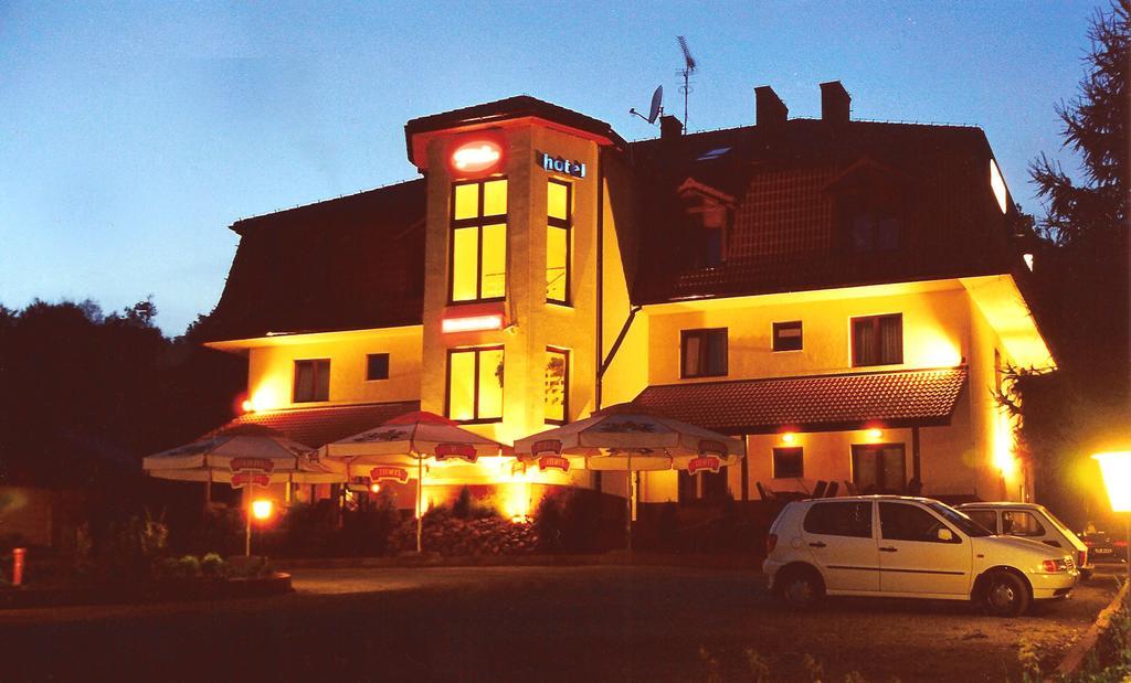 Hotel Twardowski Głogoczów 외부 사진